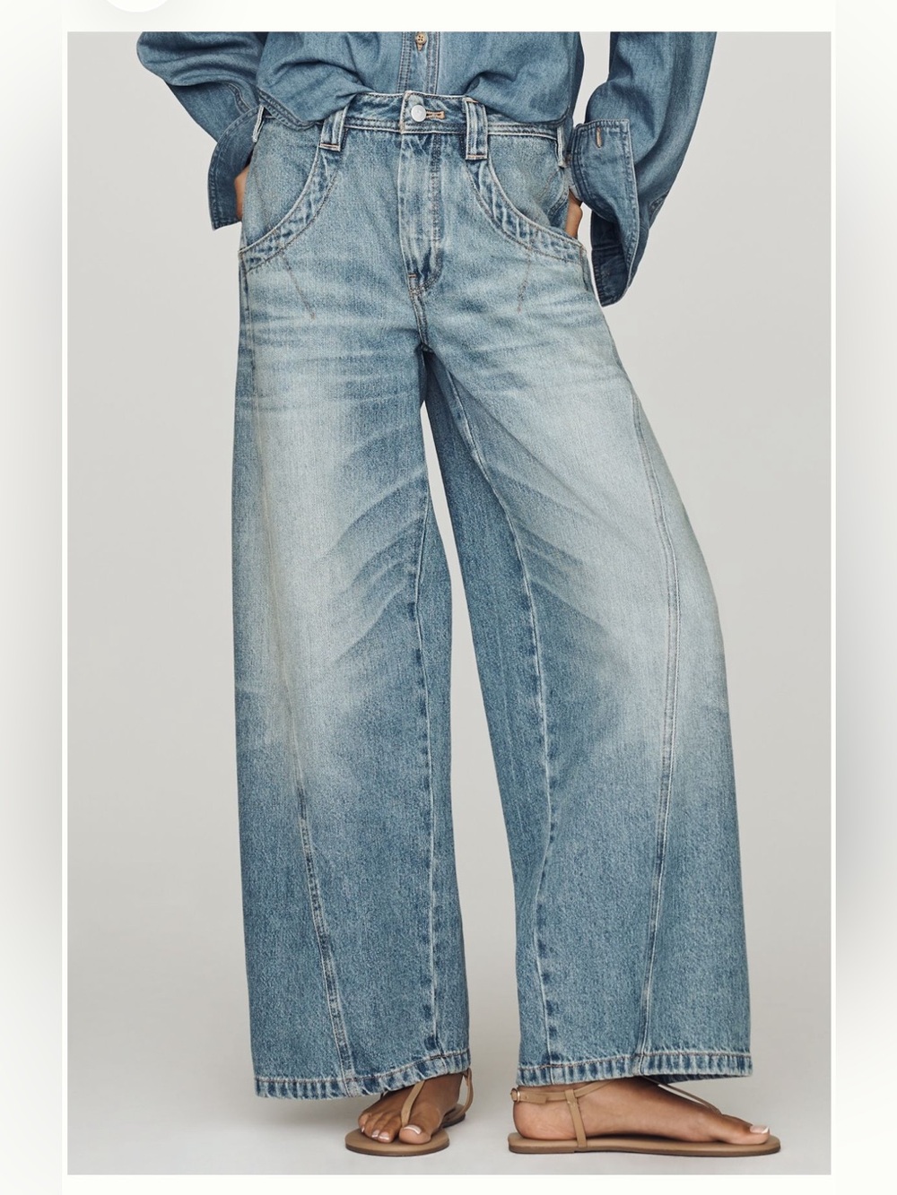 Pilcro Kenny High Rise Tapered Barrel Leg Jeans
